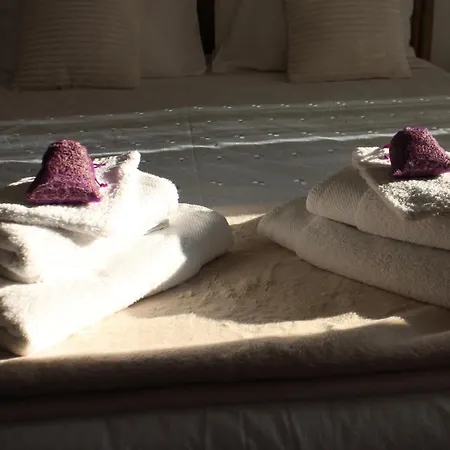 Bed & Breakfast La Maison Des Ocres
