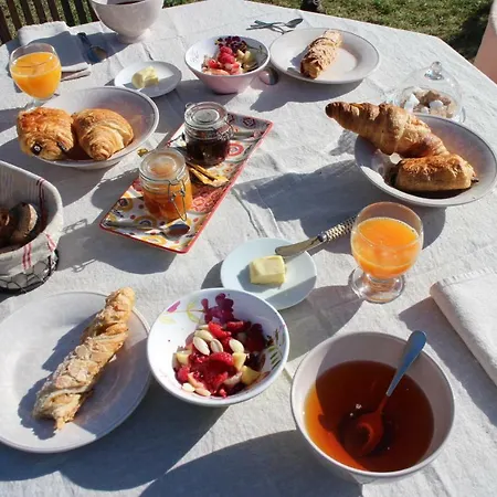 Bed & Breakfast La Maison Des Ocres